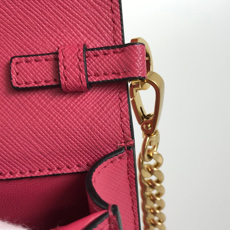 プラダ ショルダーバッグ