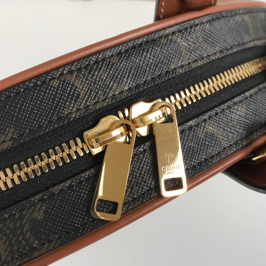 セリーヌ ハンドバッグ