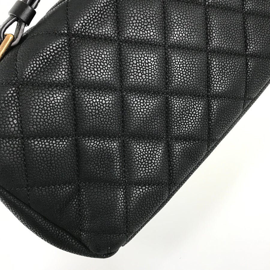 シャネル ショルダーバッグ