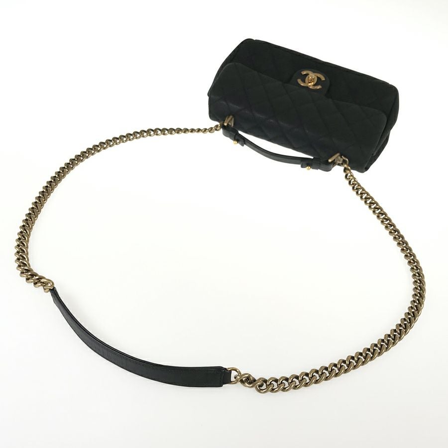 シャネル ショルダーバッグ