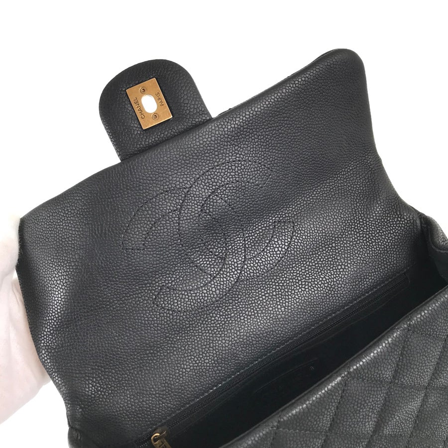 シャネル ショルダーバッグ