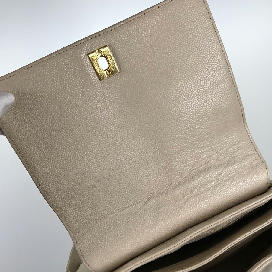 シャネル ショルダーバッグ