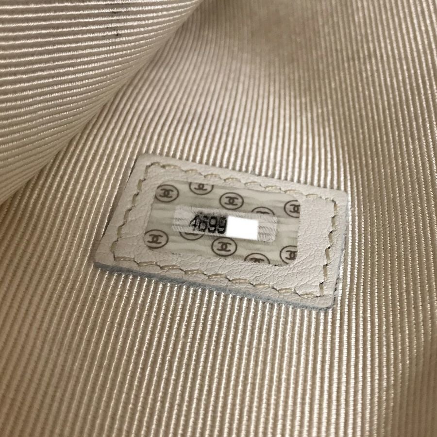 シャネル ショルダーバッグ