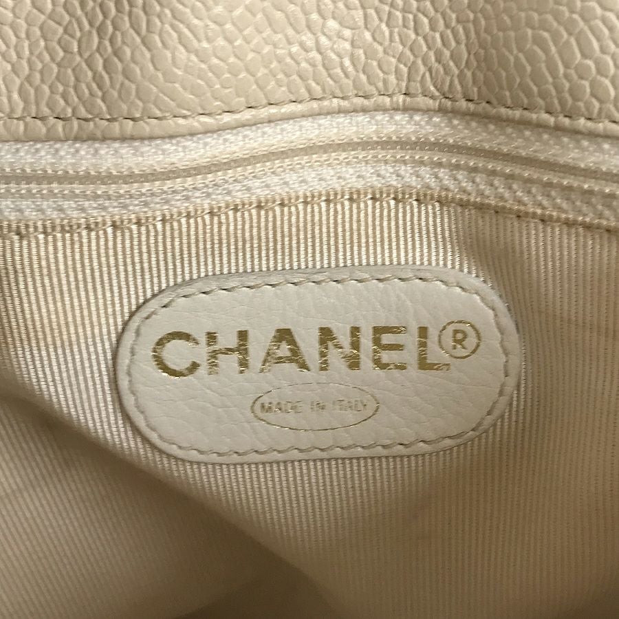 シャネル ショルダーバッグ