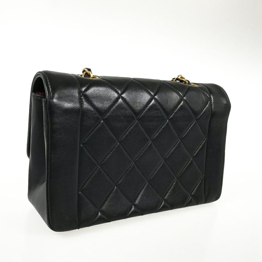 シャネル ショルダーバッグ