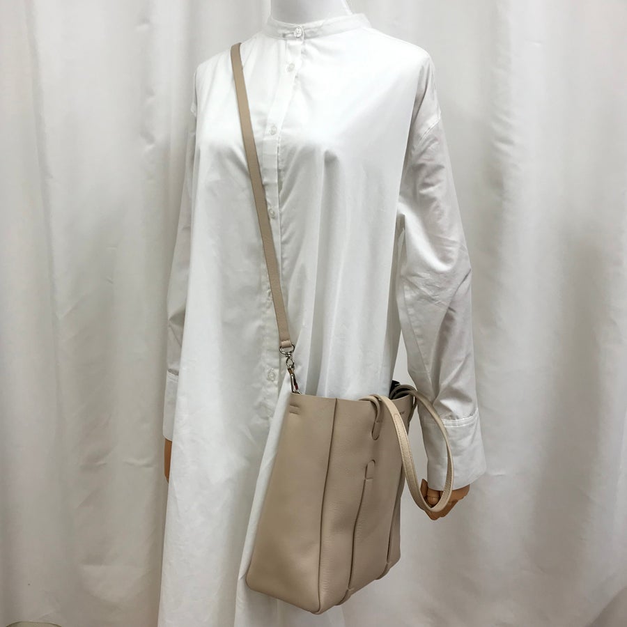 バレンシアガ トートバッグ