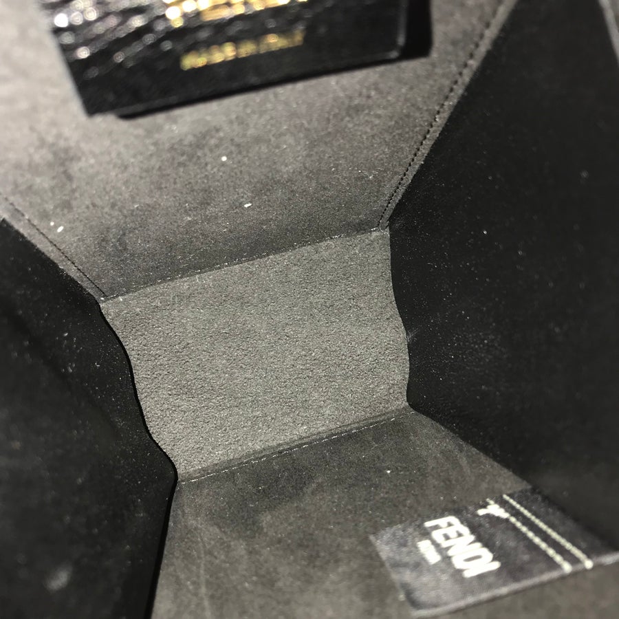 フェンディ ショルダーバッグ