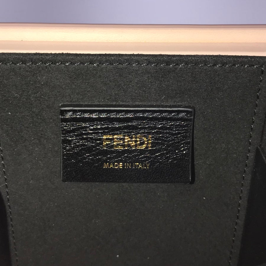 フェンディ ショルダーバッグ