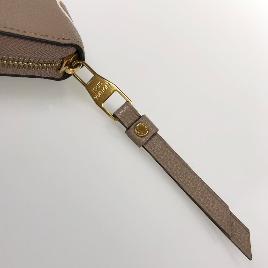 ルイ・ヴィトン 長財布 ラウンドファスナー