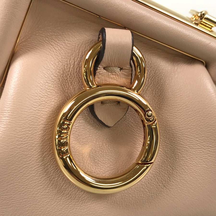 フェンディ ポーチ