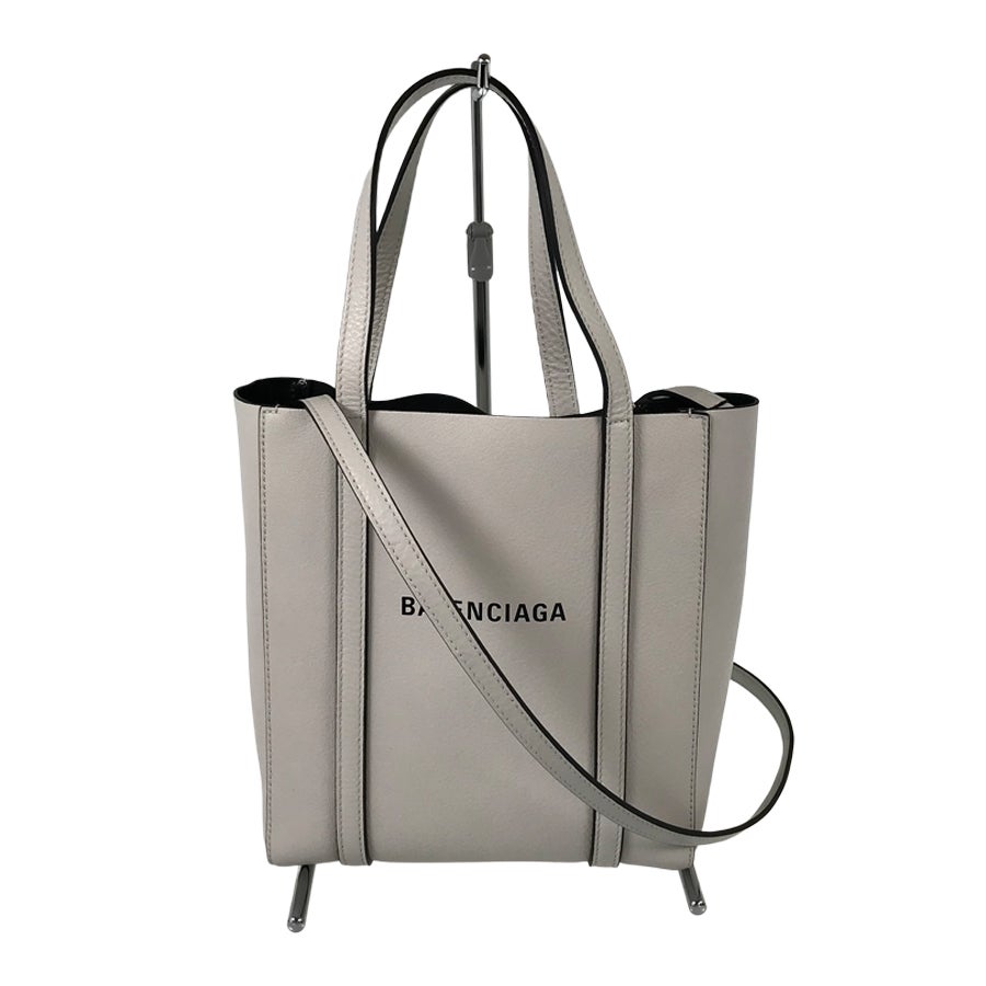 バレンシアガ トートバッグ