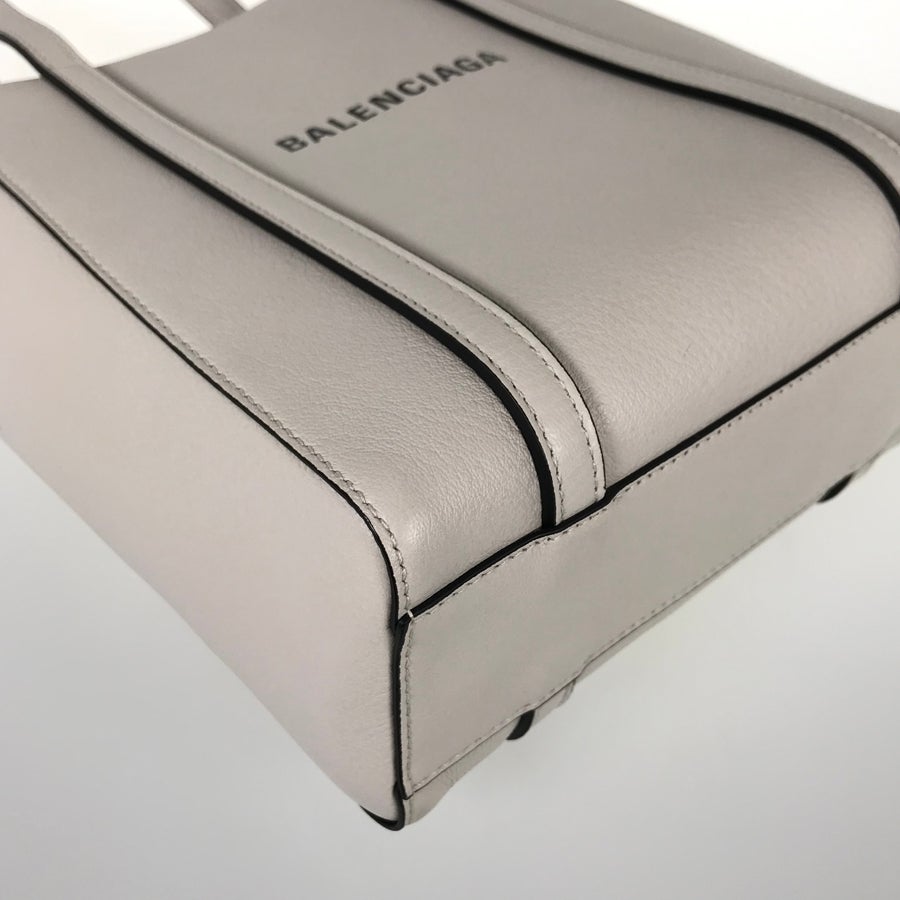 バレンシアガ トートバッグ