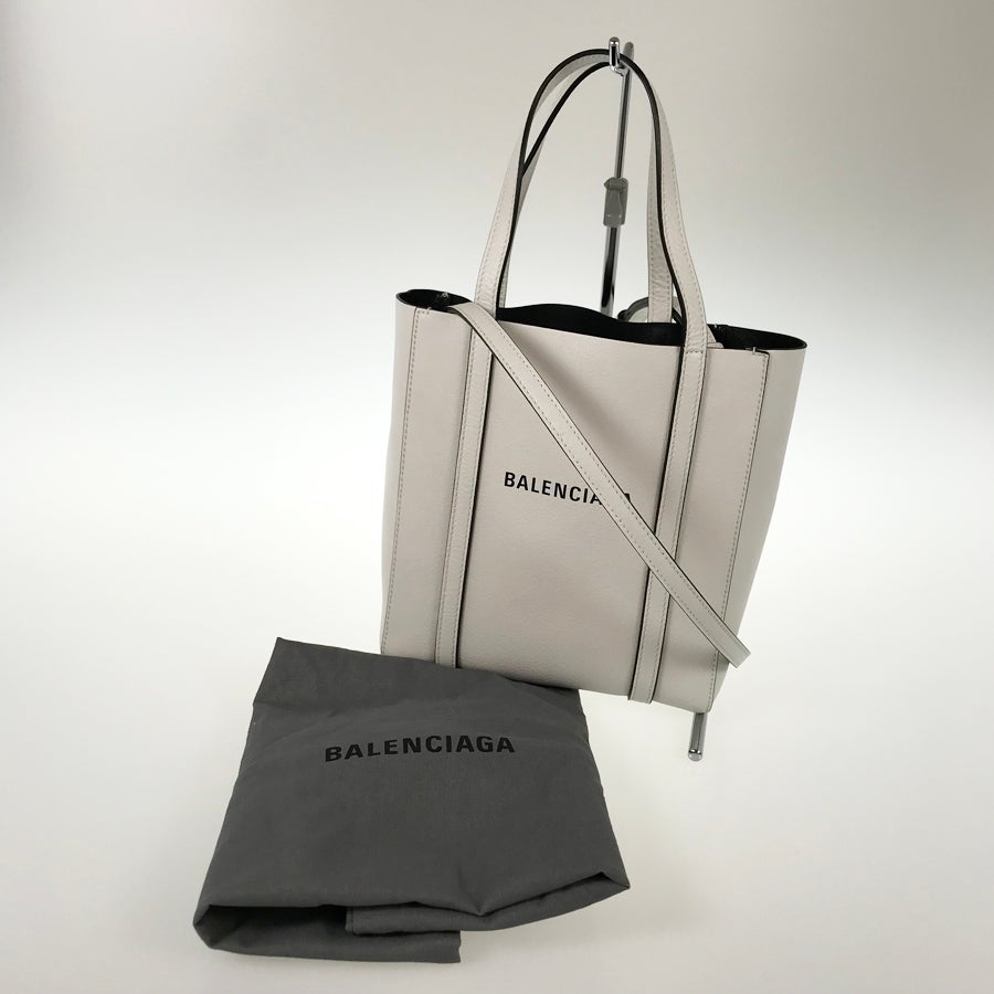 バレンシアガ トートバッグ