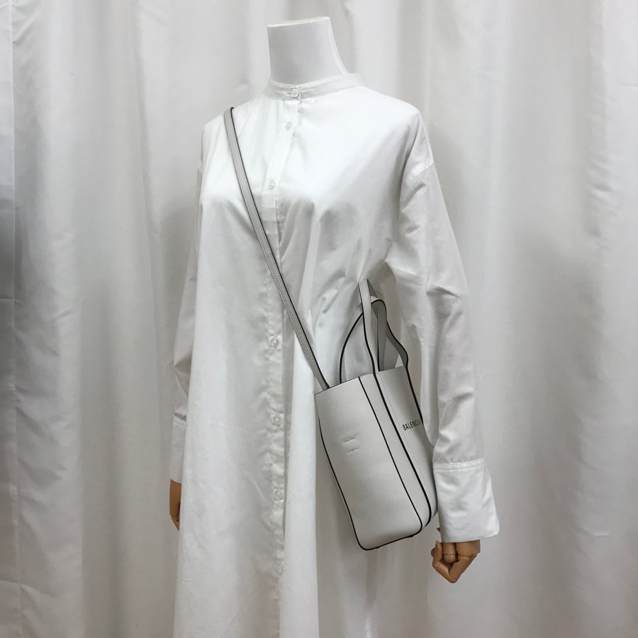 バレンシアガ トートバッグ