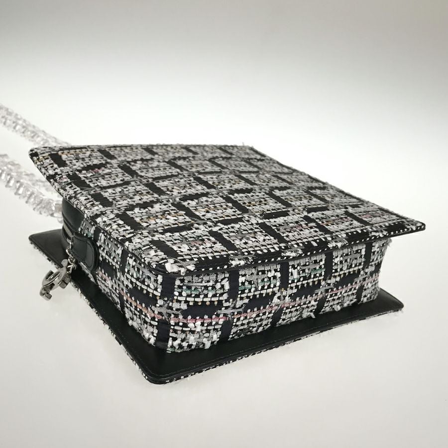 シャネル ショルダーバッグ