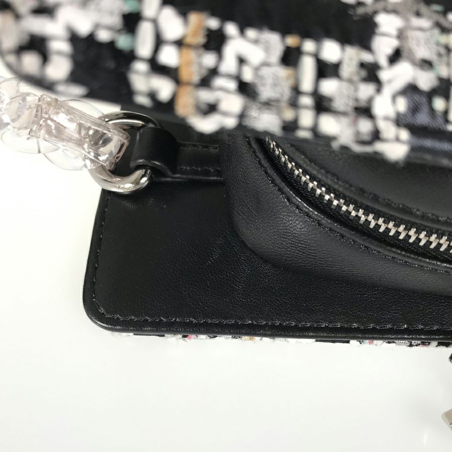 シャネル ショルダーバッグ