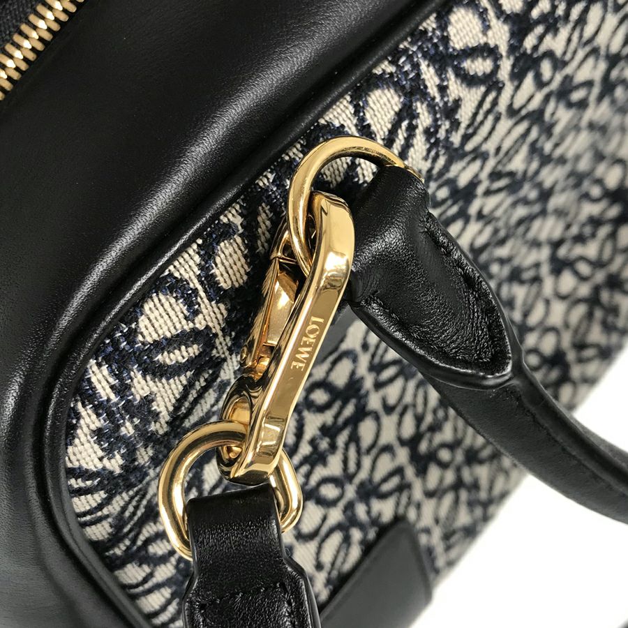 ロエベ ハンドバッグ