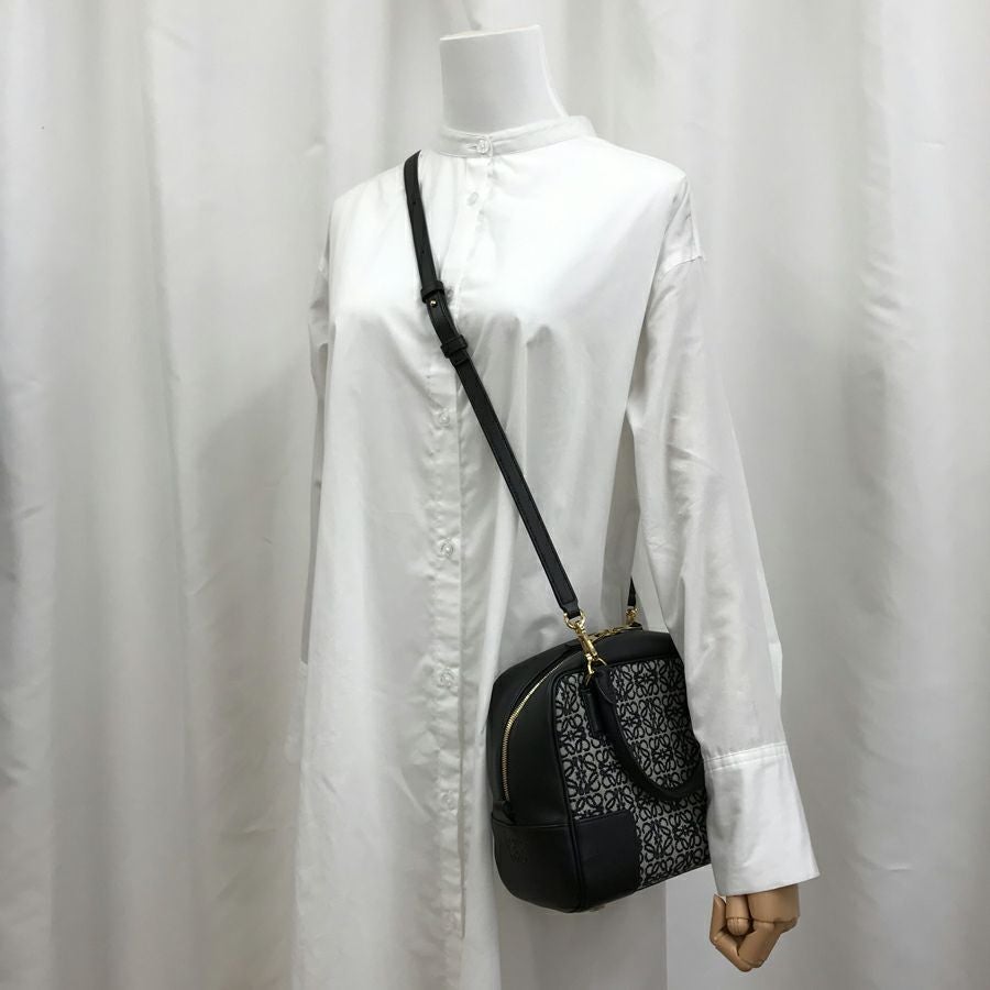 ロエベ ハンドバッグ