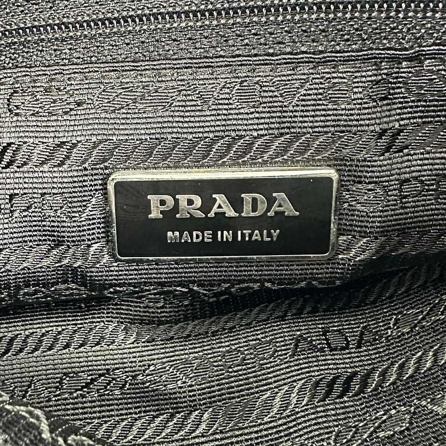 プラダ ショルダーバッグ