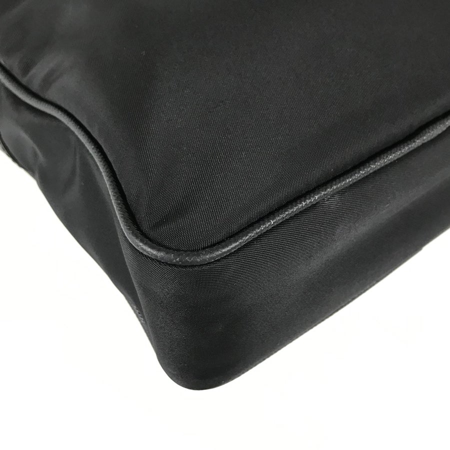 プラダ ショルダーバッグ