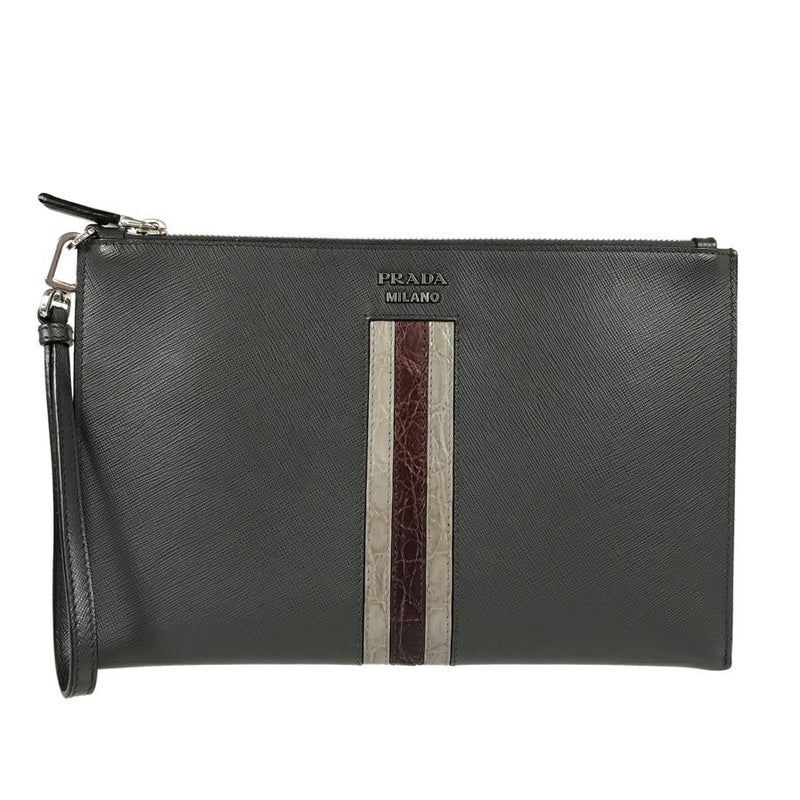 プラダ クラッチバッグ