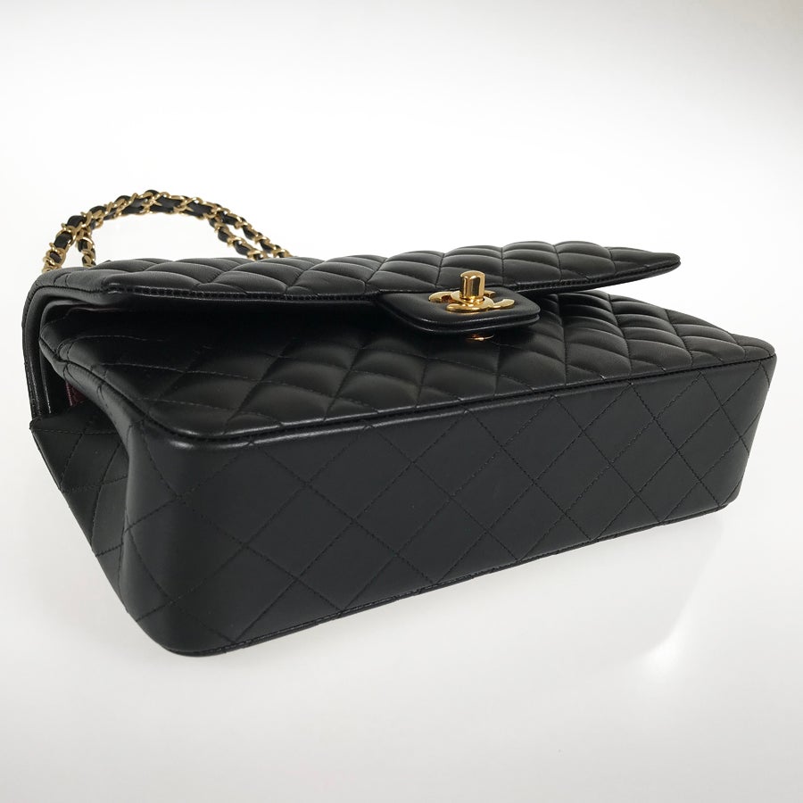 シャネル ショルダーバッグ