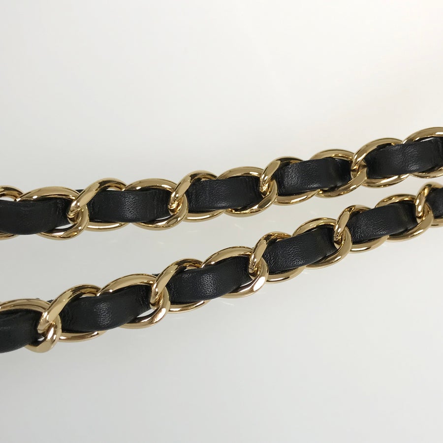 シャネル ショルダーバッグ