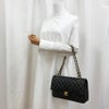 シャネル ショルダーバッグ