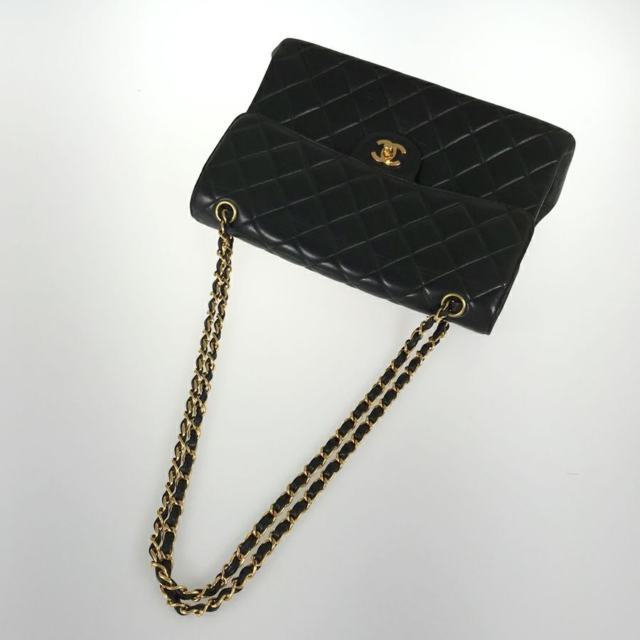 シャネル ショルダーバッグ