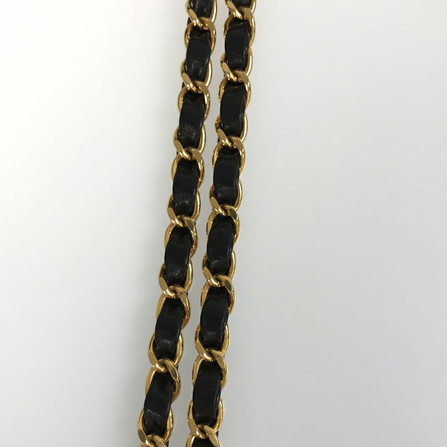 シャネル ショルダーバッグ