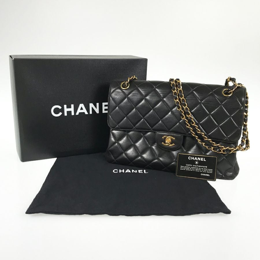 シャネル ショルダーバッグ