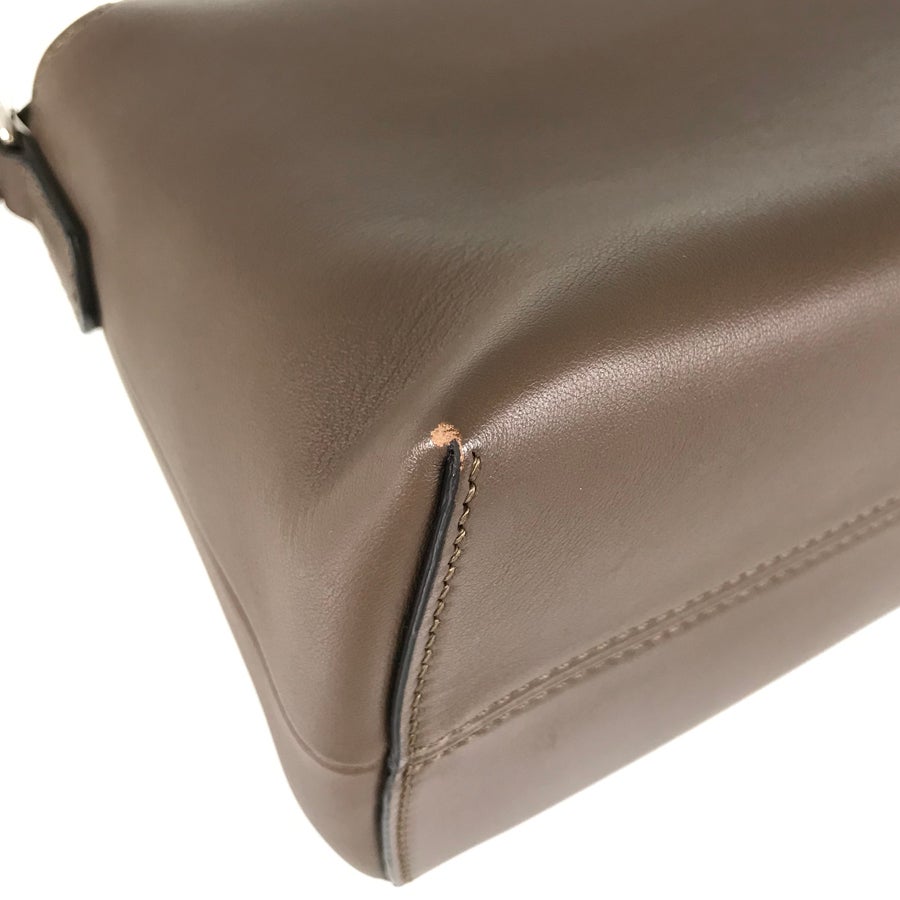 フェンディ ハンドバッグ