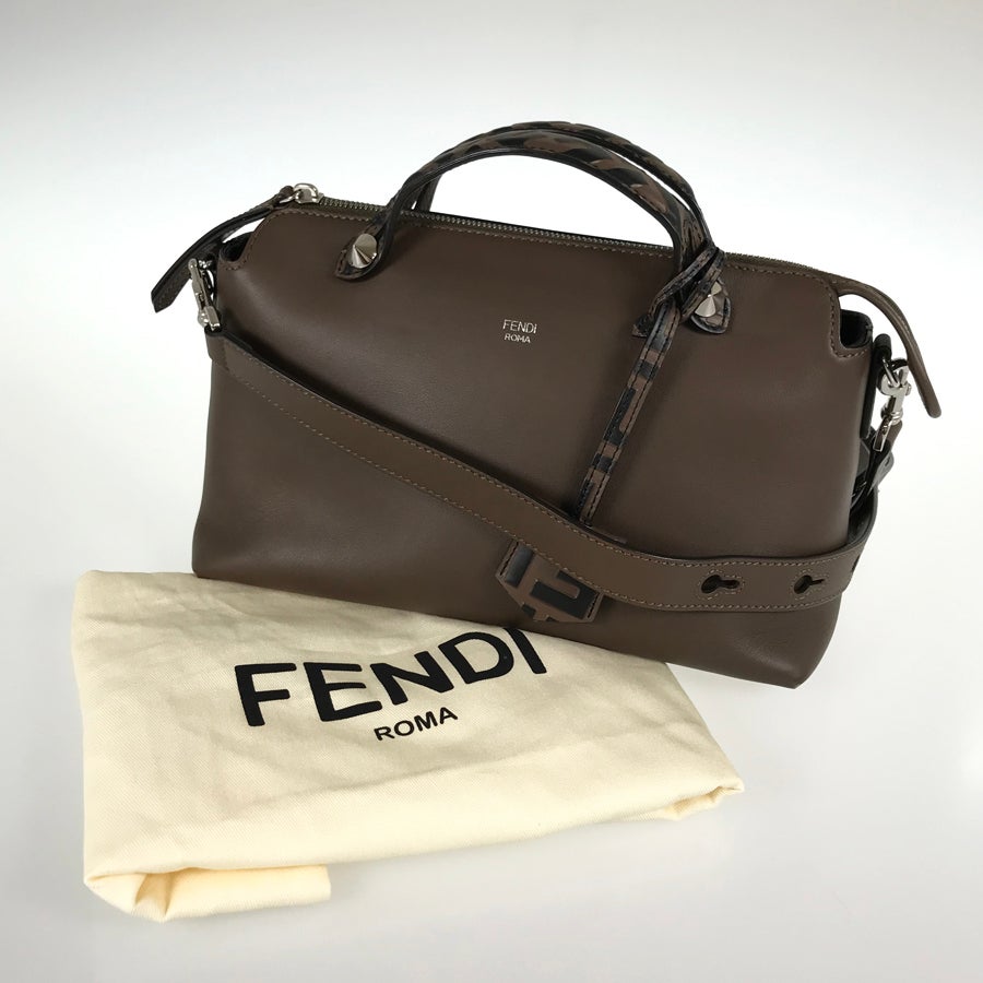 フェンディ ハンドバッグ
