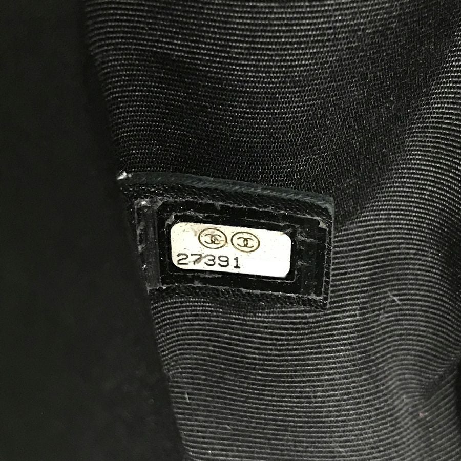 シャネル ショルダーバッグ