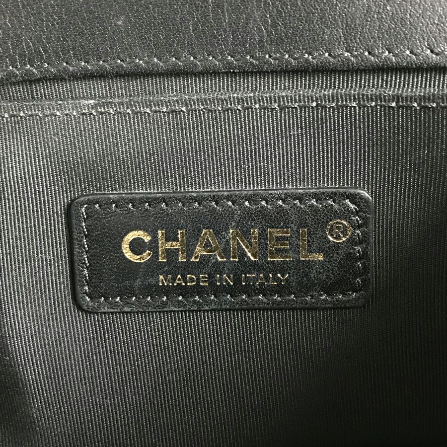 シャネル ショルダーバッグ