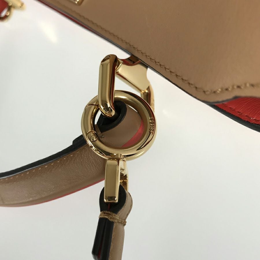 フェンディ ハンドバッグ