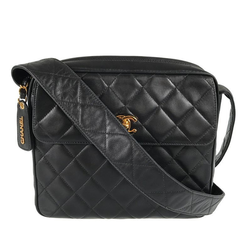 シャネル ショルダーバッグ