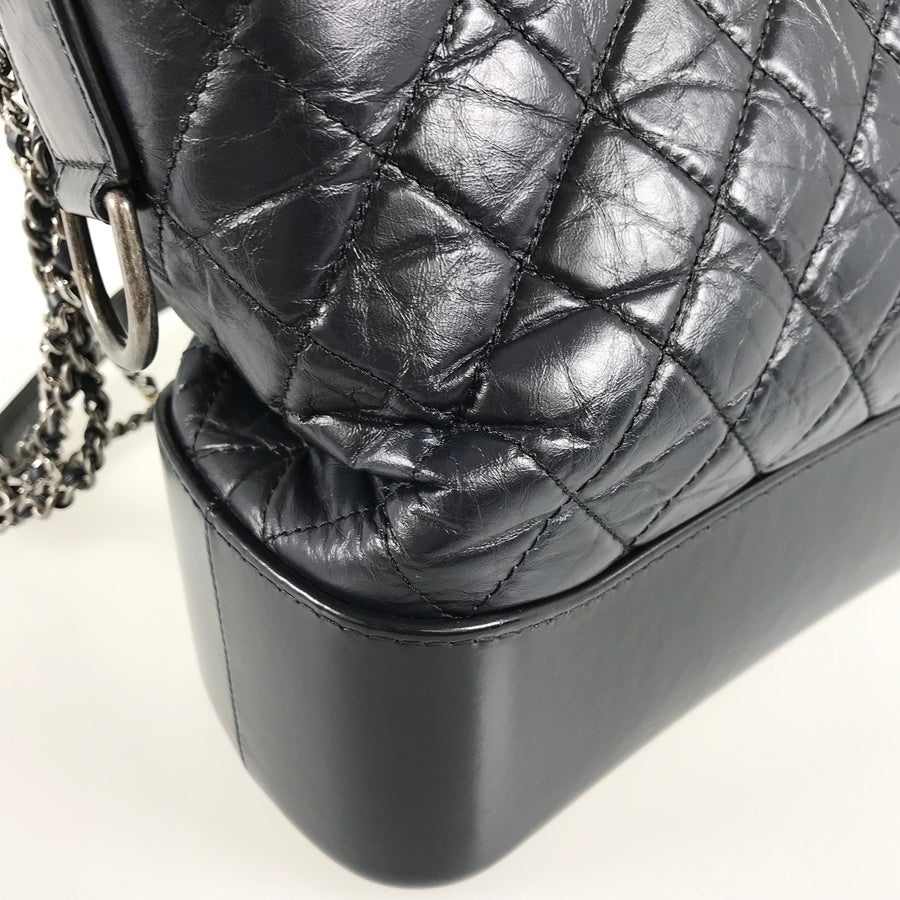 シャネル ショルダーバッグ