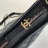 シャネル ショルダーバッグ