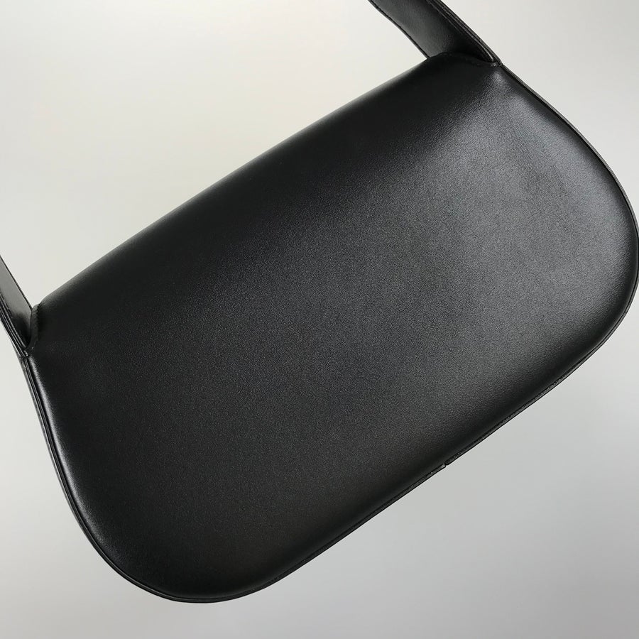 ヴァレンティノ ガラヴァーニ ショルダーバッグ