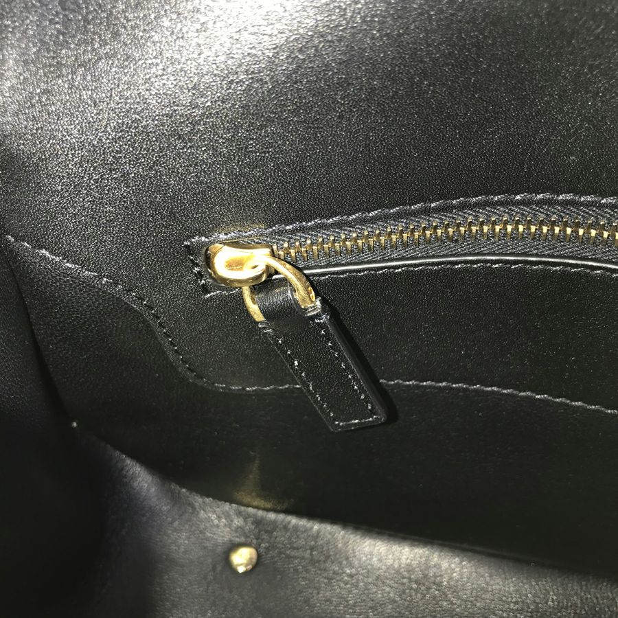 ヴァレンティノ ガラヴァーニ ショルダーバッグ