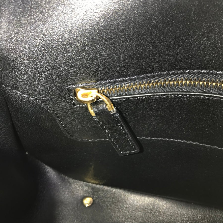 ヴァレンティノ ガラヴァーニ ショルダーバッグ