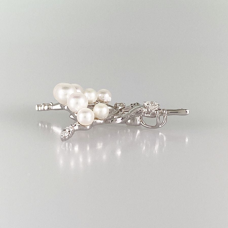 タサキ ブローチ