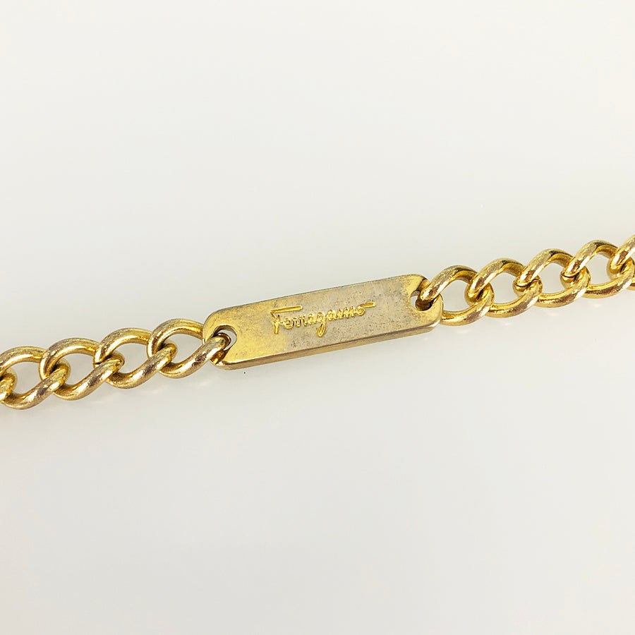 サルヴァトーレフェラガモ ショルダーバッグ